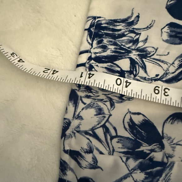 Abercrombie & Fitch Blue and White Floral Ruffle Sleeve Midi Dress, XXSP - Picture 12 of 12